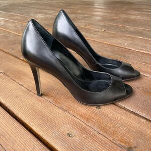 Enzo Angiolini Black Peep toe pumps